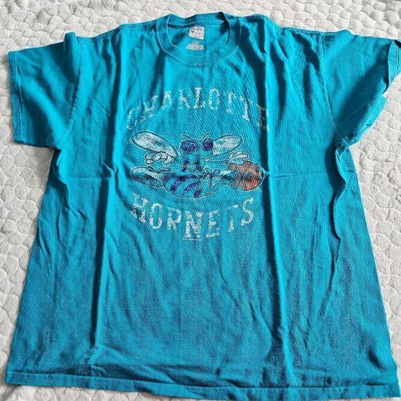 North Carolina tee shirt t-shirt bundle large Charlotte Hornets Panthers Tarheel - Picture 5 of 5